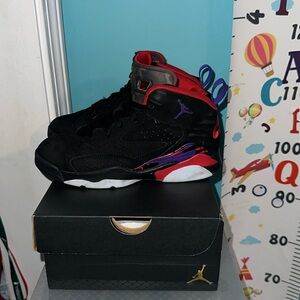 Boys Nike- Jordans Size 1Y